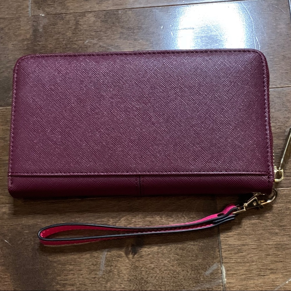 (Sold) Fashion💥Wallet for Her - Picture 3 of 6